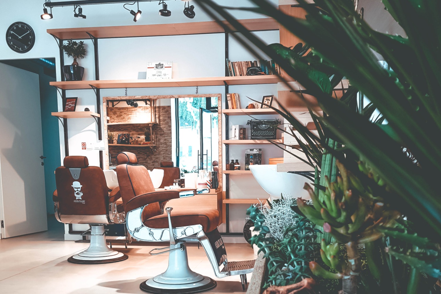 J&L BARBERSHOP S.R.O. Opatová/VILLAGGIO